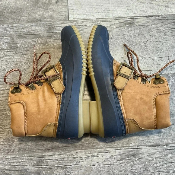 Tommy Hilfiger Reginal Rain Duck Boots Size 6 - Picture 6 of 9